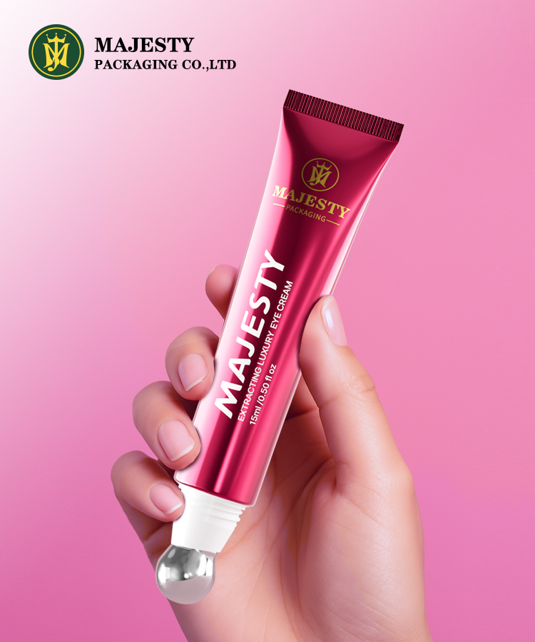 tube de crème pour l'œil vide