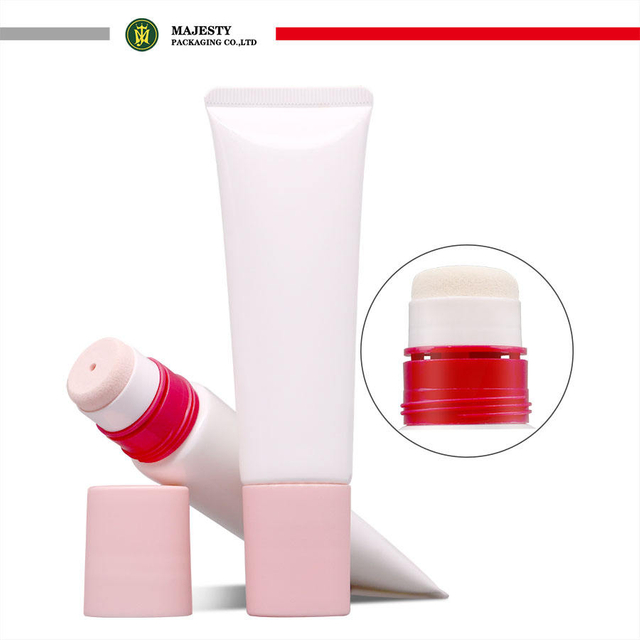 Emballage de tube en plastique cosmétique vide pour le fond de teint liquide et correcteur avec applicateur éponge pour la crème BB