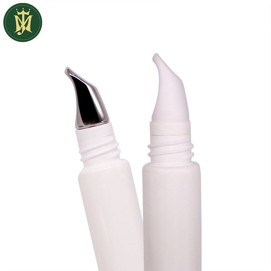 Emballage de tube cosmétique en plastique Tube de baume à lèvres pour crème pour les yeux petit volume avec emballage de tube applicateur incliné en alliage de zinc ou en céramique