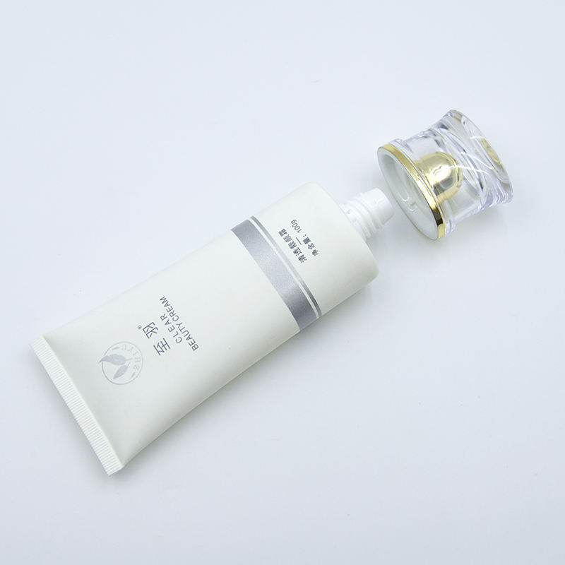 Tube en plastique à presser souple OEM120ml, pour Lotion pour le corps, protection solaire, nettoyant, shampoing avec couvercle à vis, cosmétique, lavage du visage, essentiel