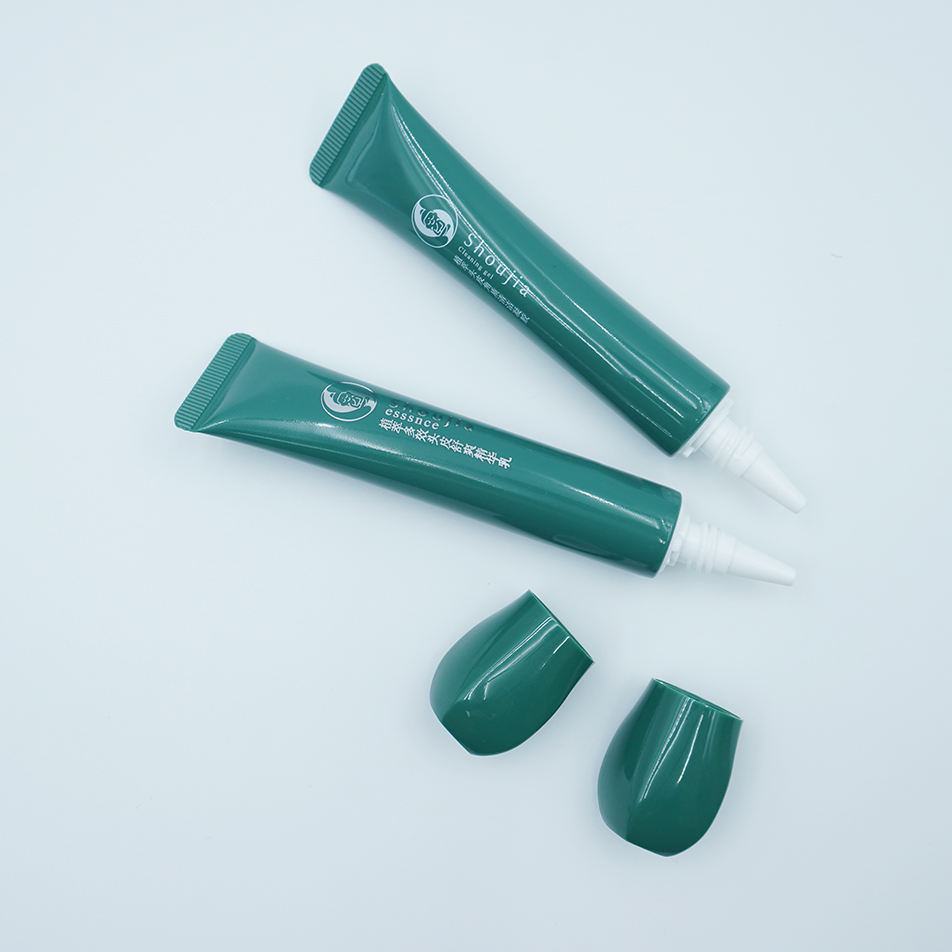 Emballage cosmétique vide adapté aux besoins du client de bouchon à vis de tube de compression de crème pour les yeux de 10ml 15ml 20ml