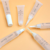 Tubes vides de brillant à lèvres en plastique avec tête de brosse, récipient à presser cosmétique propre, emballage pour le maquillage et le soin des lèvres
