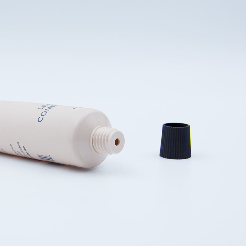 Tube cosmétique en plastique rechargeable vide doux mince fait sur commande de 100 ml pour l'emballage de soin de peau de tube de crème de main de tube de dentifrice