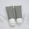 Tubes de crème cosmétique à fonction spéciale OEM, avec brosse en Silicone, boule à rouleau, lavage doux du visage et emballage de crème pour les yeux, Tube de MASSAGE
