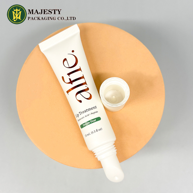 10-25 ml tube de brillant à lèvres en plastique cosmétique 