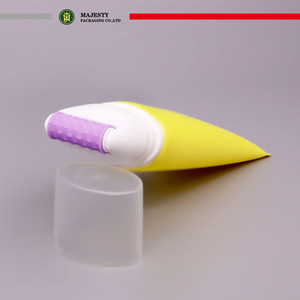 Emballage de Tube cosmétique en plastique de Tube d'applicateur de rouleau de Massage de corps de 30ml 50ml 60ml avec la Lotion de crème et l'emballage de Tube