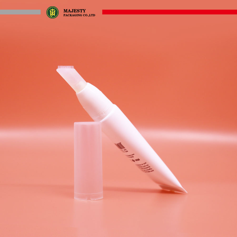 Petit Tube à lèvres en plastique pour cosmétiques, applicateur de rouge à lèvres et de gloss, Tube de maquillage avec brosse, 10ml 20ml