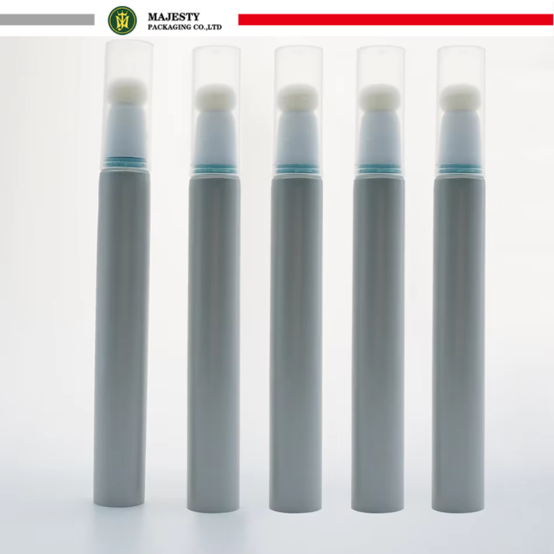 Tube en plastique de petit Volume, emballage de 5ml 10ml 15ml, Tube anti-cernes liquide, éponge douce, applicateur de brosse, Tube cosmétique