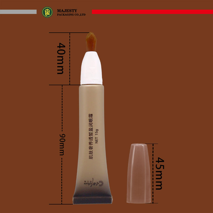 Tube en plastique vide pour cosmétiques, emballage pour rouge à lèvres, soin des lèvres, huile pour ongles, applicateur de brosse, facile à utiliser, 10ml, 15ml, 30ml