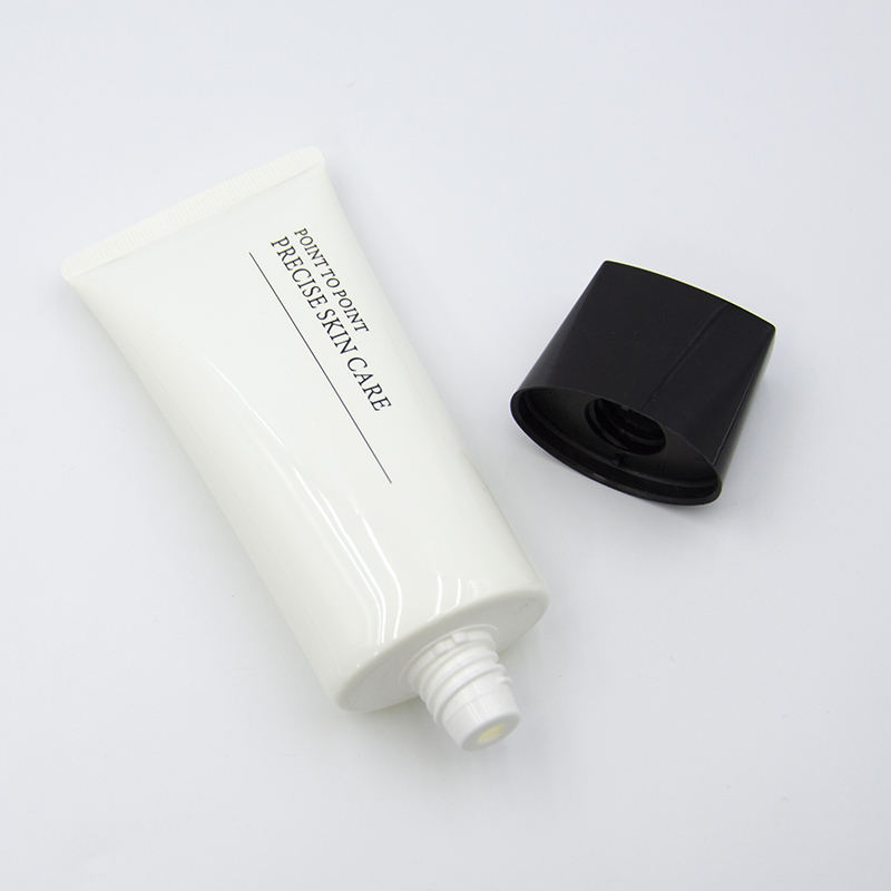 Tube à presser en plastique souple pour crème nettoyante pour les yeux, protection solaire, conception à rabat pour les soins de la peau