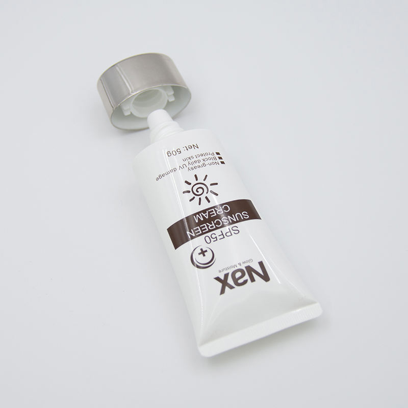 Tube à presser en plastique souple OEM avec couvercle à vis pour fond de teint crème solaire BB & CC pour crème nettoyante pour les yeux et le visage masques de soins de la peau