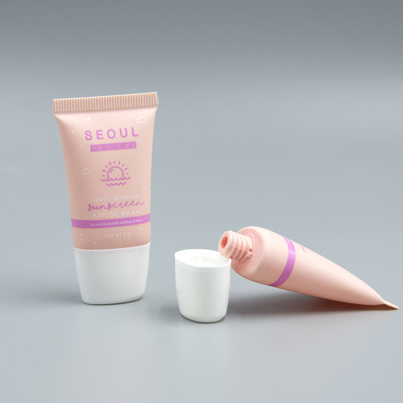 Tube en plastique vide cosmétique à presser avec Logo personnalisé, fond de teint doux pour les soins de la peau du visage, Mini Lotion de crème solaire