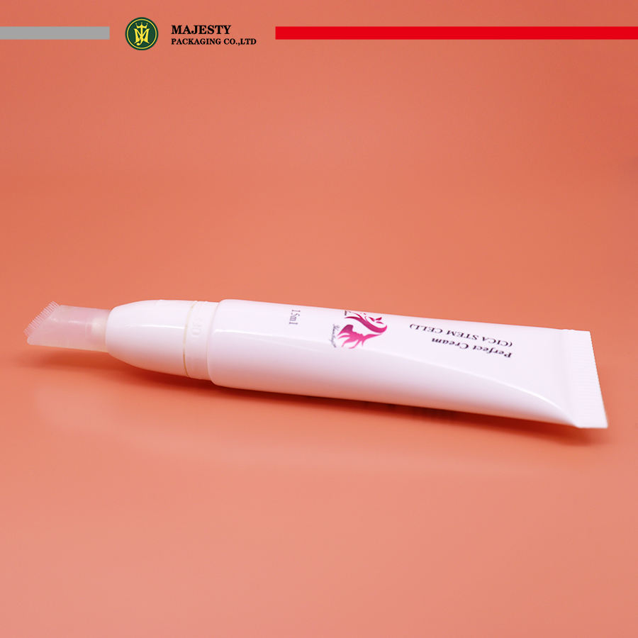 Mini Tubes d'emballage en plastique pour baume à lèvres, avec applicateur en Silicone, récipients vides pour baume à lèvres, Tube à presser de Massage, 5ml/10ml/15ml