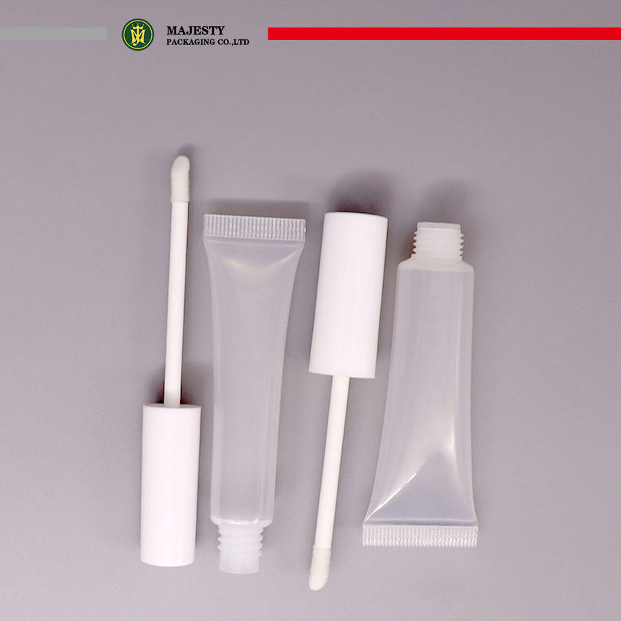 Nouveau tube de brillant à lèvres personnalisé à l'arrivée tube de glaçure à lèvres en plastique pour le rouge à lèvres et emballage de crème à l'huile de lèvres et à la crème
