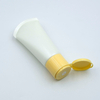Tube cosmétique souple de tube de compression de lotion PE vide personnalisé avec dessus rabattable pour le lavage du visage et le masque de protection solaire, etc.