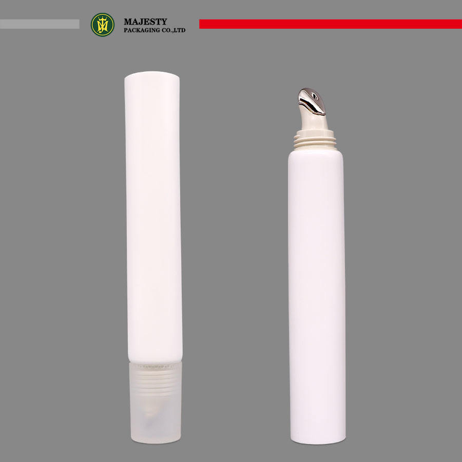 Tube cosmétique en plastique brillant de 10 ml/15 ml avec applicateur en métal, emballage de Tube de crème pour les yeux à chaud pour Lotion