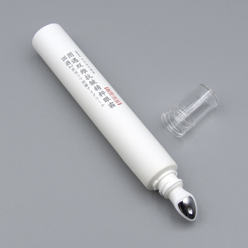 Emballage en tube PE souple blanc personnalisé pour cosmétiques, brillant à lèvres, rouge à lèvres, protection solaire, nettoyant, shampoing, masques faciaux