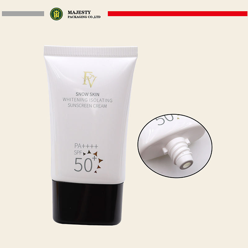 Tubes en plastique PE ovales plats personnalisés de 30 ml et 50 ml pour crème solaire et fond de teint BB avec bouchon à vis, emballage pour cosmétiques