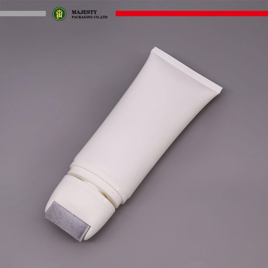 Tube en plastique personnalisé avec applicateur de massage à barre à rouleaux pour le tube à rouleaux cosmétique Soins corporels