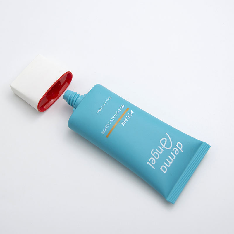 Tube d'emballage à presser en plastique pour cosmétiques OEM, couvercle à vis, fond de teint, crème solaire BB & CC, crème nettoyante pour les yeux, crème pour les mains, 30ml