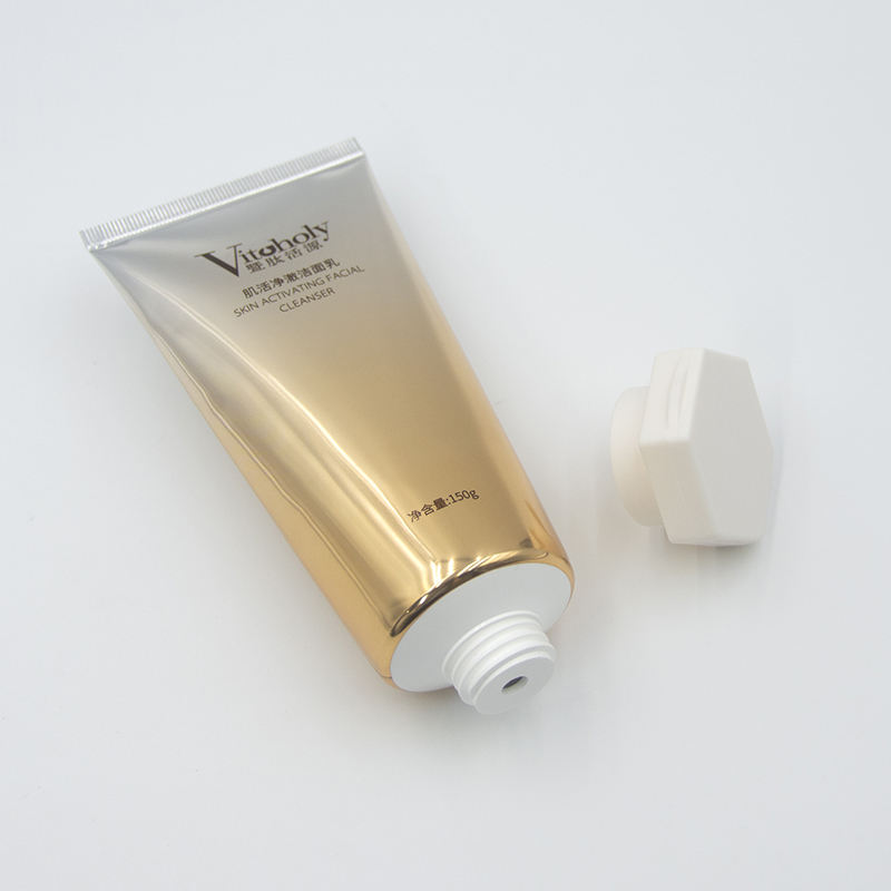 Tube à presser en plastique et aluminium laminé BB Cream imprimé personnalisé, emballage à couvercle rabattable avec logo pour lotion de soin des lèvres de protection solaire