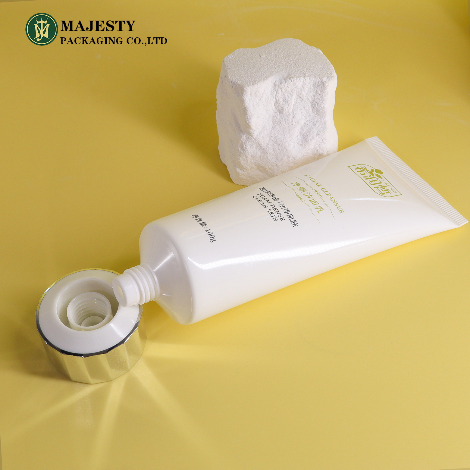 Tourne de lotion pour tube à tube doux en plastique personnalisé pour les soins de la peau