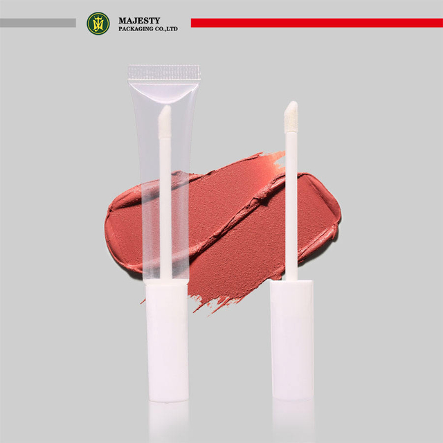 Nouveau tube de brillant à lèvres personnalisé à l'arrivée tube de glaçure à lèvres en plastique pour le rouge à lèvres et emballage de crème à l'huile de lèvres et à la crème
