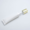 Tube de Gel nettoyant pour le visage, en plastique cosmétique souple de forme carrée OEM, 50ml, utilisé pour le maquillage et le sérum avec dessus à vis