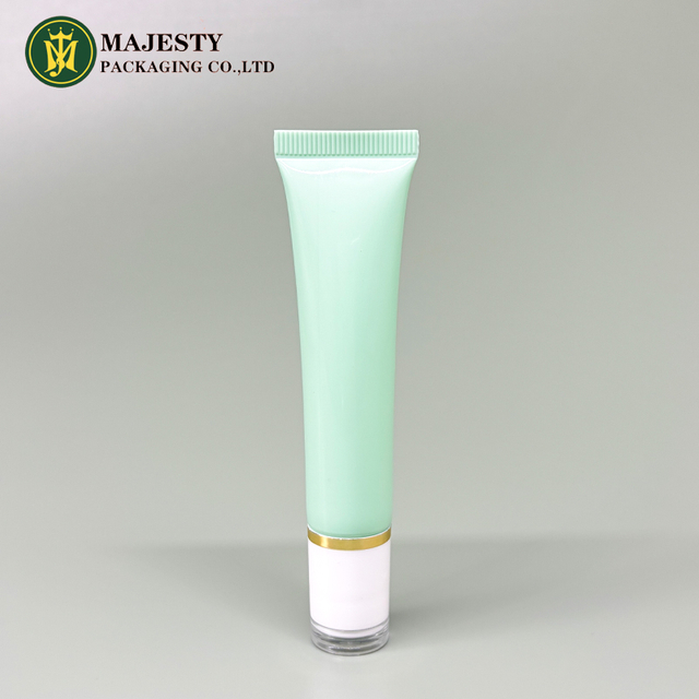 Tube de tube cosmétique 10-25 ml avec un applicateur en silicone
