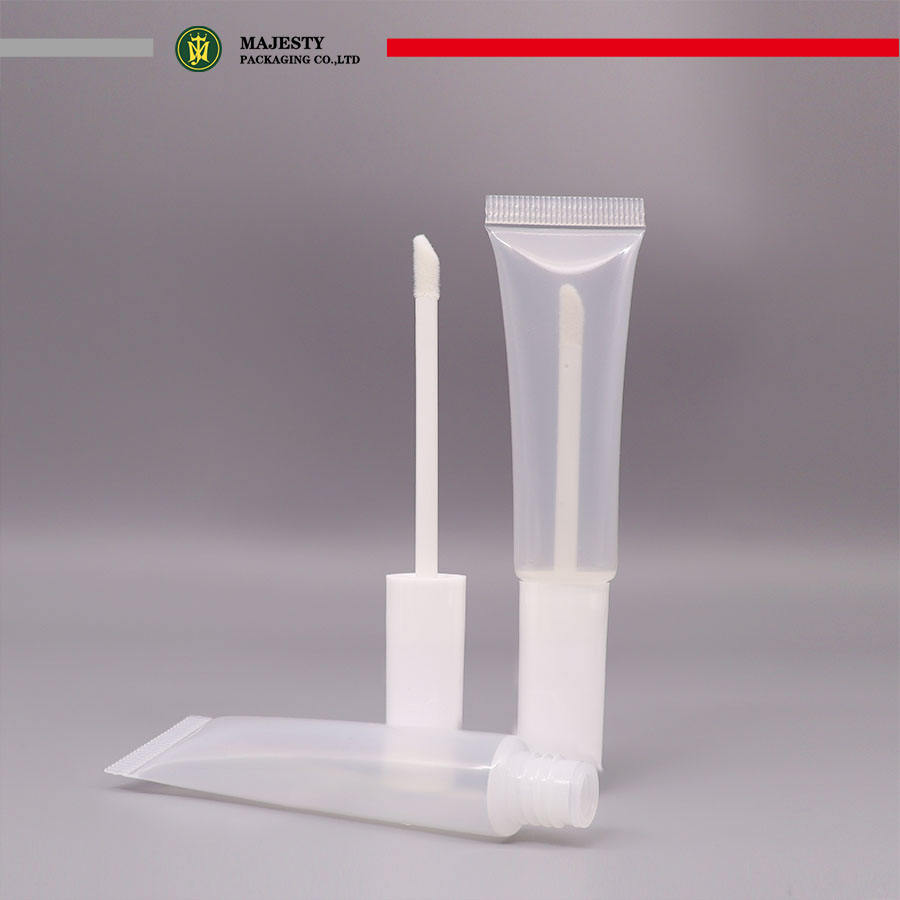 Nouveau tube de brillant à lèvres personnalisé à l'arrivée tube de glaçure à lèvres en plastique pour le rouge à lèvres et emballage de crème à l'huile de lèvres et à la crème