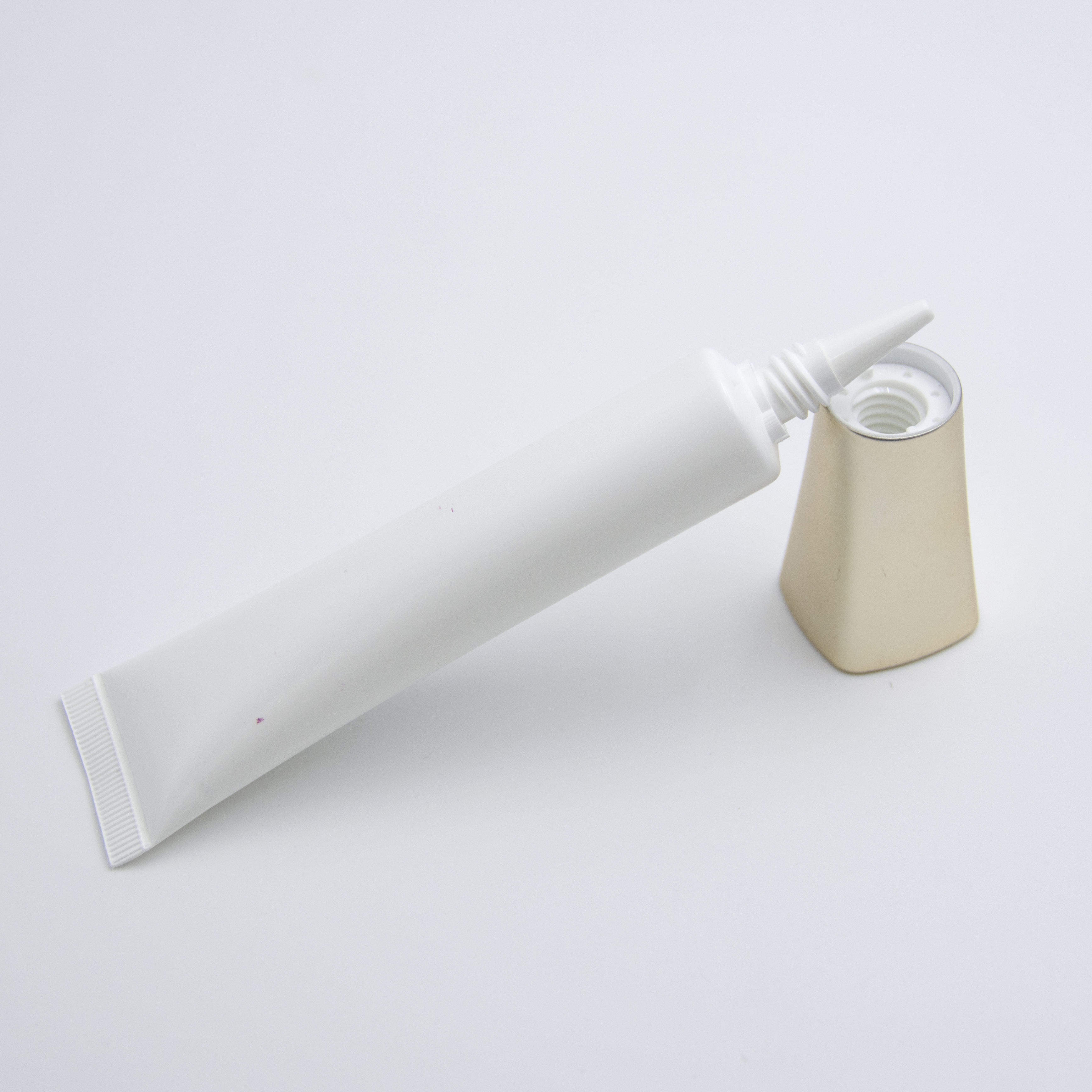 Tube de crème pour les yeux en plastique PE, petit Volume 10ml 20ml 30ml, avec applicateur de buse pointu, Tubes en plastique cosmétiques vides