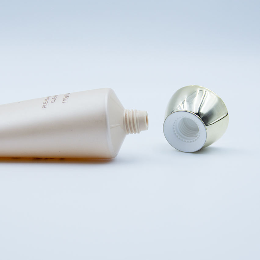 Lotion de crème de soin de la peau personnalisée, Tube en plastique à presser doux, nettoyant pour le visage, Tubes d'emballage de cosmétiques en plastique vides, vente en gros