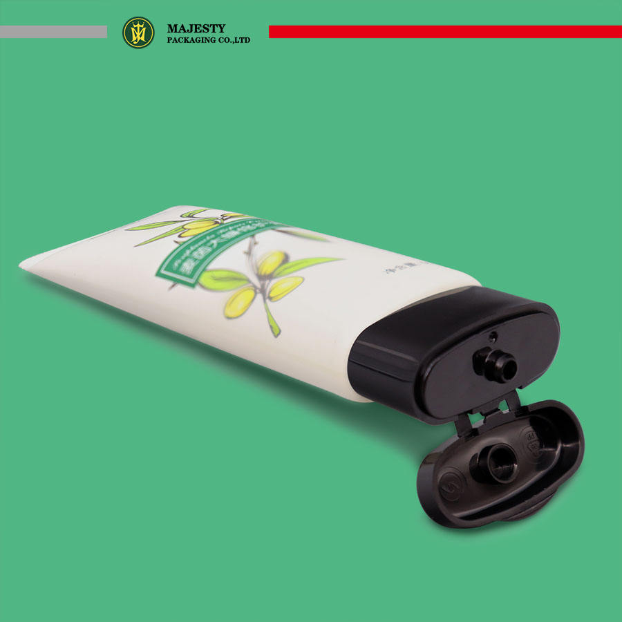 Forme ovale personnalisée de tube en plastique de 50 ml pour la crème pour le visage BB crème et la crème solaire-pour l'emballage cosmétique