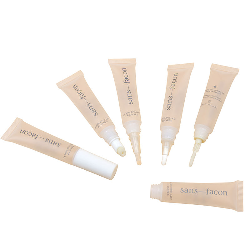 Tubes vides de brillant à lèvres en plastique avec tête de brosse, récipient à presser cosmétique propre, emballage pour le maquillage et le soin des lèvres
