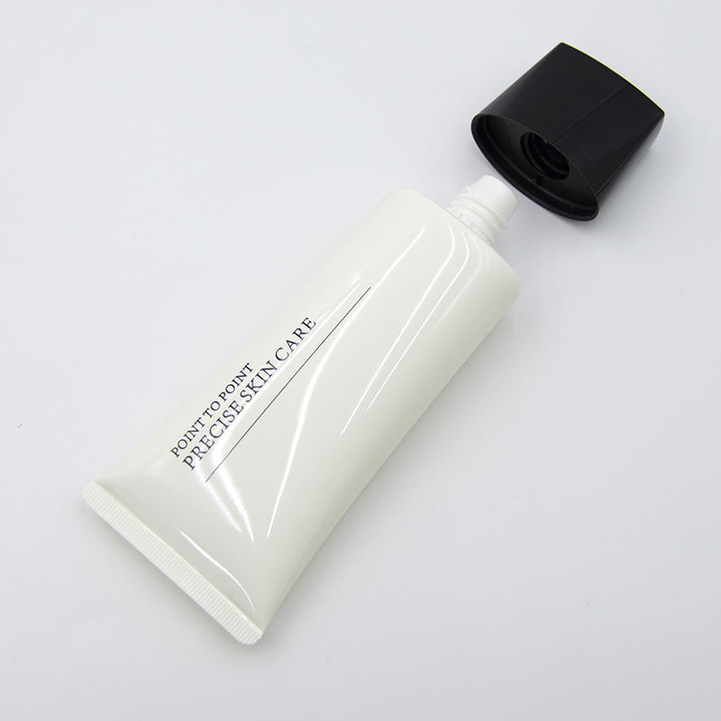 Tube à presser en plastique souple pour crème nettoyante pour les yeux, protection solaire, conception à rabat pour les soins de la peau