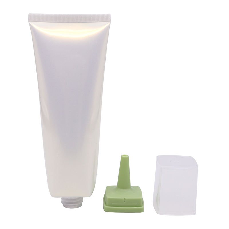 Tubes en plastique de compression de PE de buse longue d'OEM pour des tubes en plastique d'emballage de conditionneur de gel de cheveux de shampooing