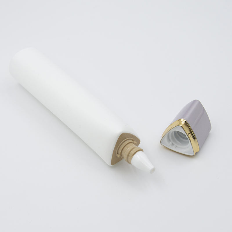 Emballage de tuyau en plastique cosmétique de Triangle de bouche longue d'oem pour la crème solaire de 30 ml et le sérum de soin de peau pour la crème d'oeil