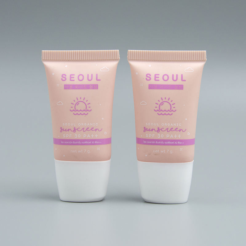 Tube en plastique vide cosmétique à presser avec Logo personnalisé, fond de teint doux pour les soins de la peau du visage, Mini Lotion de crème solaire