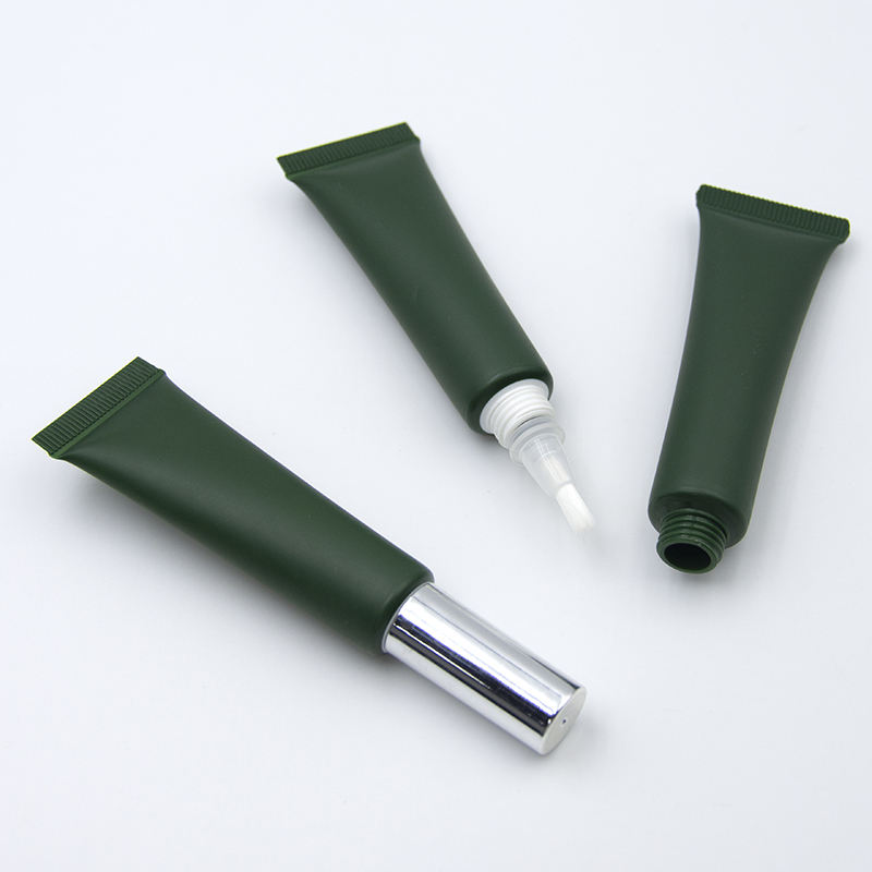 Emballage cosmétique vide en plastique à presser souple, huile pour cuticules, vernis à ongles, Tube d'huile, Tubes de brillant à lèvres, applicateur de baume à lèvres, brosse Spone