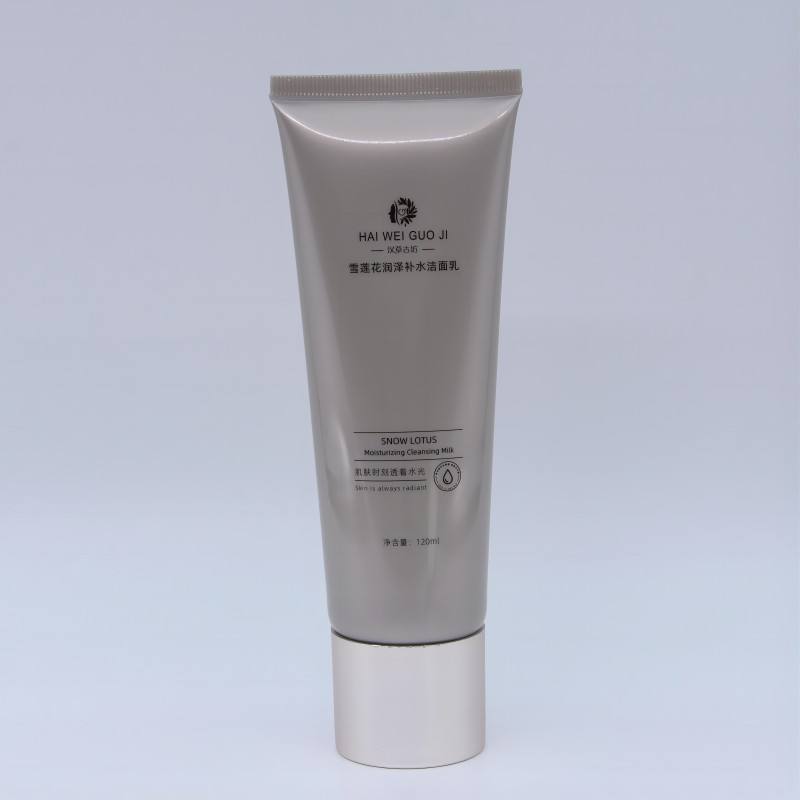Tube PP à presser doux OEM 120ml, prix d'usine directement adapté au nettoyant pour le visage ou à la crème solaire pour lave-visage à usage cosmétique