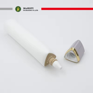 Tube à presser triangulaire avec logo personnalisé, emballage vide de 30mm, crème de lavage du visage, rouge à lèvres, épaisseur de 0.5mm, matériau PP, bouchon à vis, protection solaire
