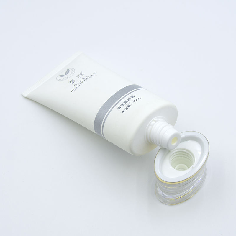 Tube en plastique à presser souple OEM120ml, pour Lotion pour le corps, protection solaire, nettoyant, shampoing avec couvercle à vis, cosmétique, lavage du visage, essentiel