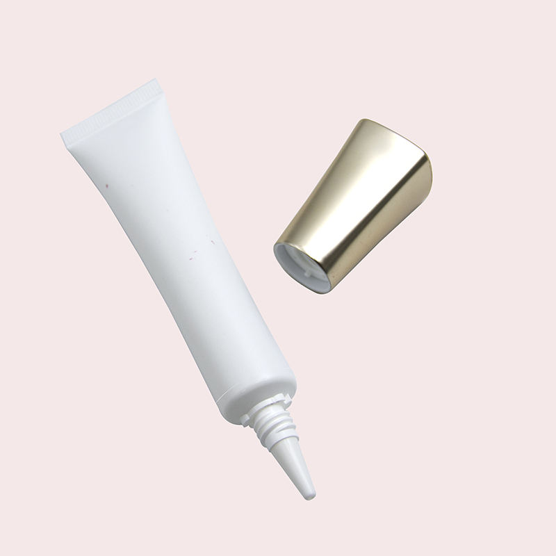 Tubes en plastique à capuchon carré OEM pour fond de teint liquide, crème pour les yeux, sérum-30 ml et 50 ml, forme ovale avec buse longue pour l'emballage