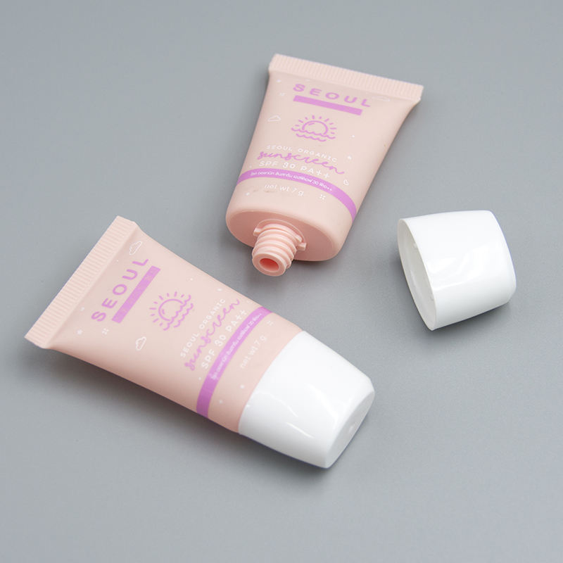 Tube en plastique vide cosmétique à presser avec Logo personnalisé, fond de teint doux pour les soins de la peau du visage, Mini Lotion de crème solaire