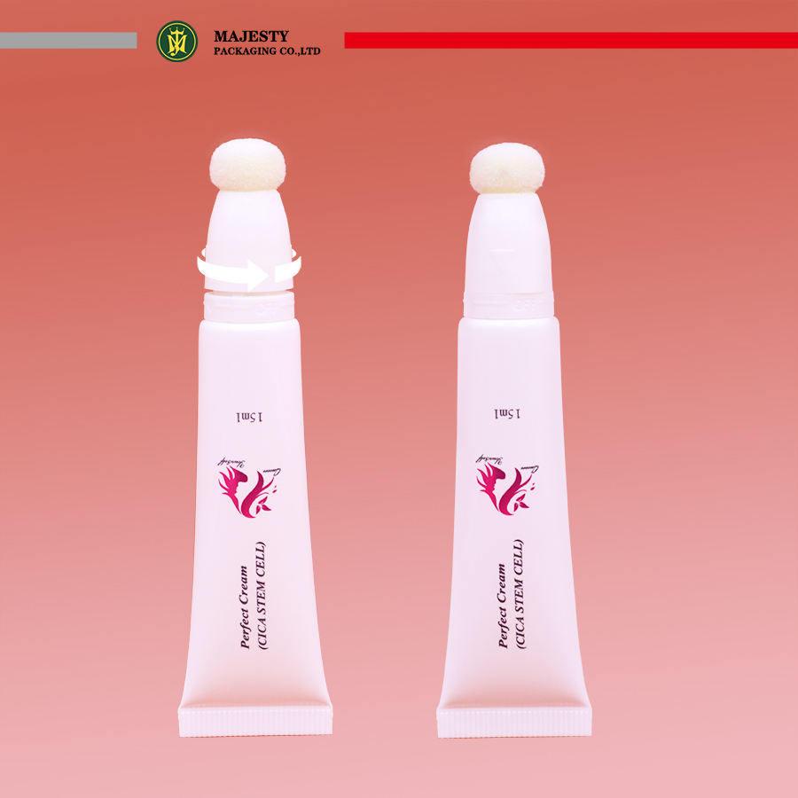 Tube cosmétique en plastique, emballage de rouge à lèvres, Tube de Blush liquide avec applicateur de brosse douce, petit Volume 10ml 15ml 30ml