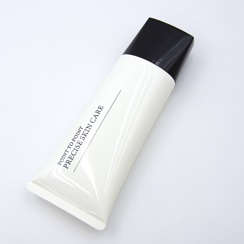 Tube à presser en plastique souple pour crème nettoyante pour les yeux, protection solaire, conception à rabat pour les soins de la peau